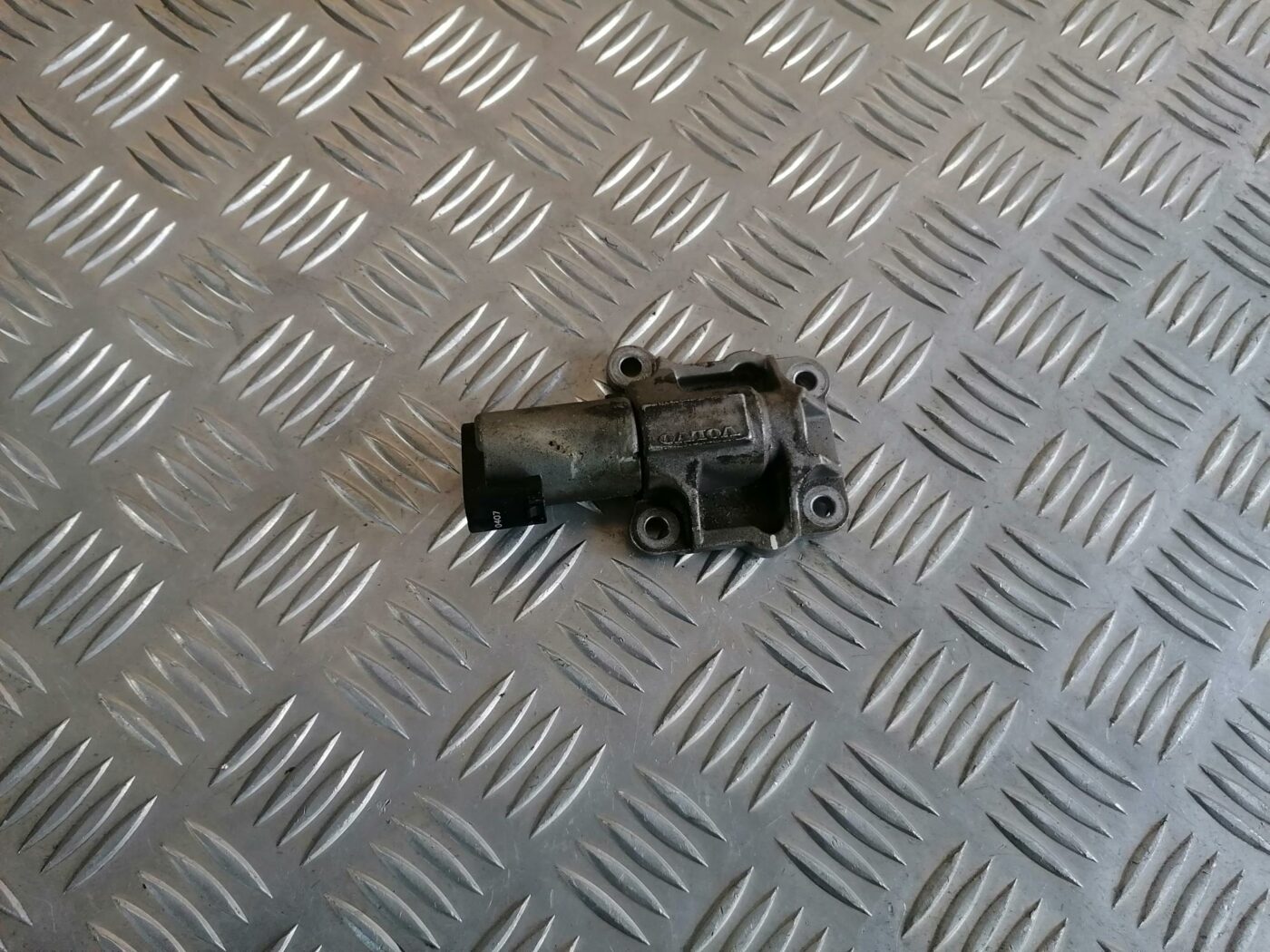 Sadales vārpsta elektromagnētiskais vārsts (Ieplūdes) priekš VOLVO S80 2004 1 Sadales vārpsta elektromagnētiskais vārsts (Ieplūdes) priekš VOLVO S80 2004