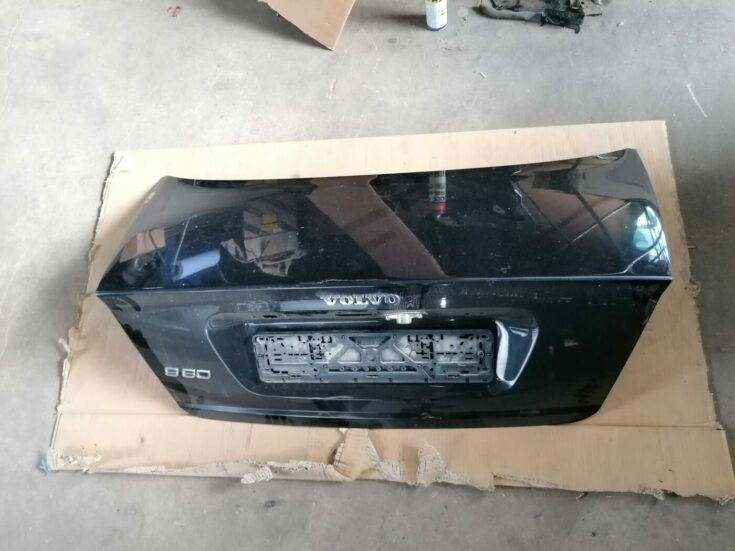 Bagāžnieka vāks priekš VOLVO S80 2004