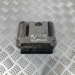 Dzinēja vadības bloks priekš VW JETTA 2008