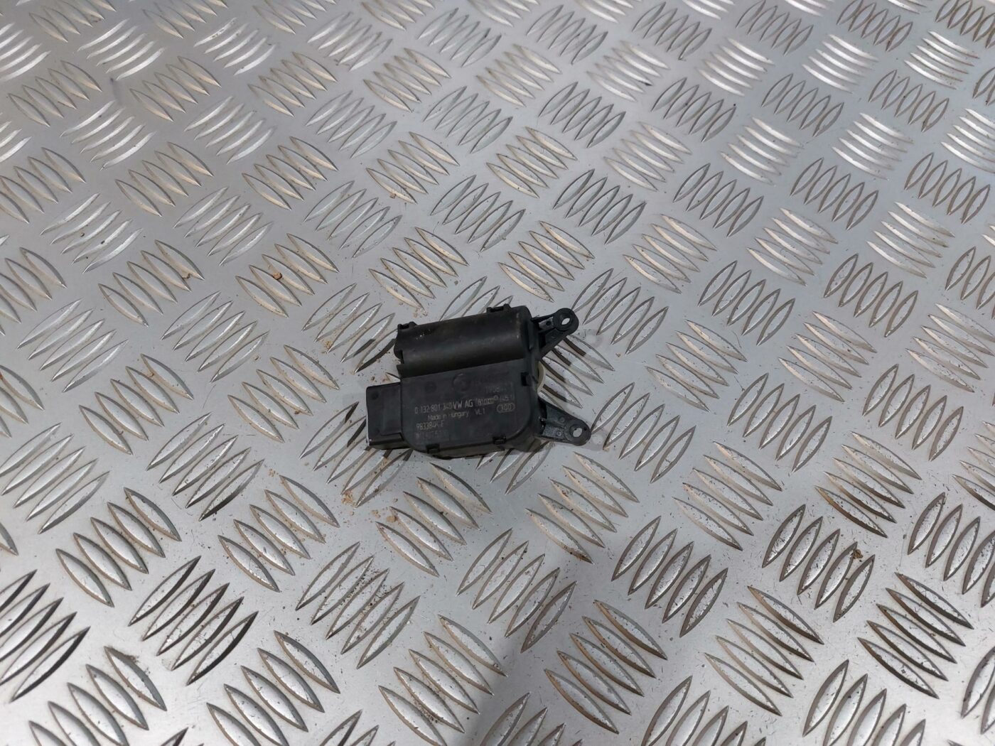 Apsildes sistēmas aktuators priekš VW JETTA 2008 1 Apsildes sistēmas aktuators priekš VW JETTA 2008