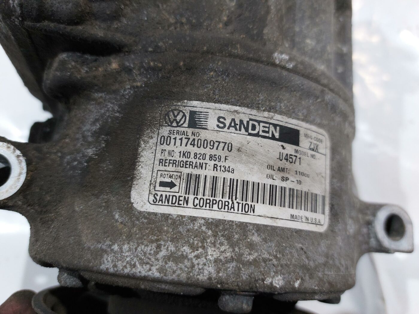 Gaisa kondicioniera kompresors priekš VW JETTA 2008 3 Gaisa kondicioniera kompresors priekš VW JETTA 2008