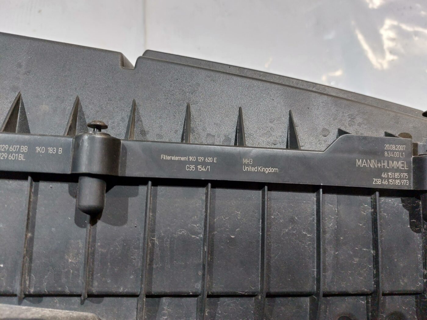 Gaisa filtra korpuss priekš VW JETTA 2008 4 Gaisa filtra korpuss priekš VW JETTA 2008