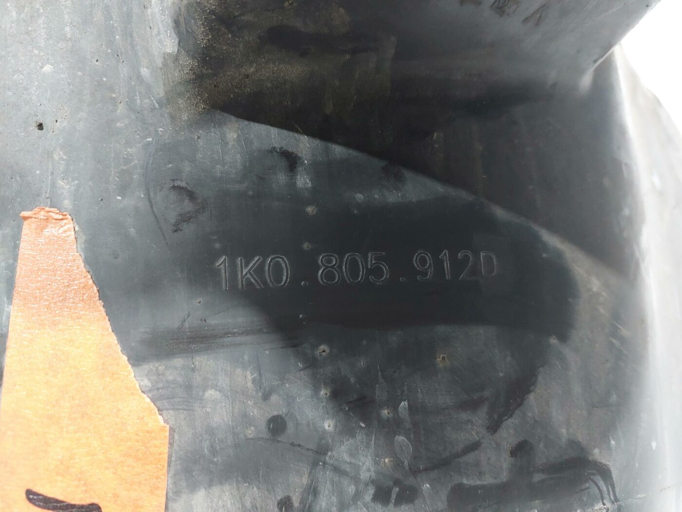 Priekšējais labais paspārns priekš VW JETTA 2008 3 Priekšējais labais paspārns priekš VW JETTA 2008