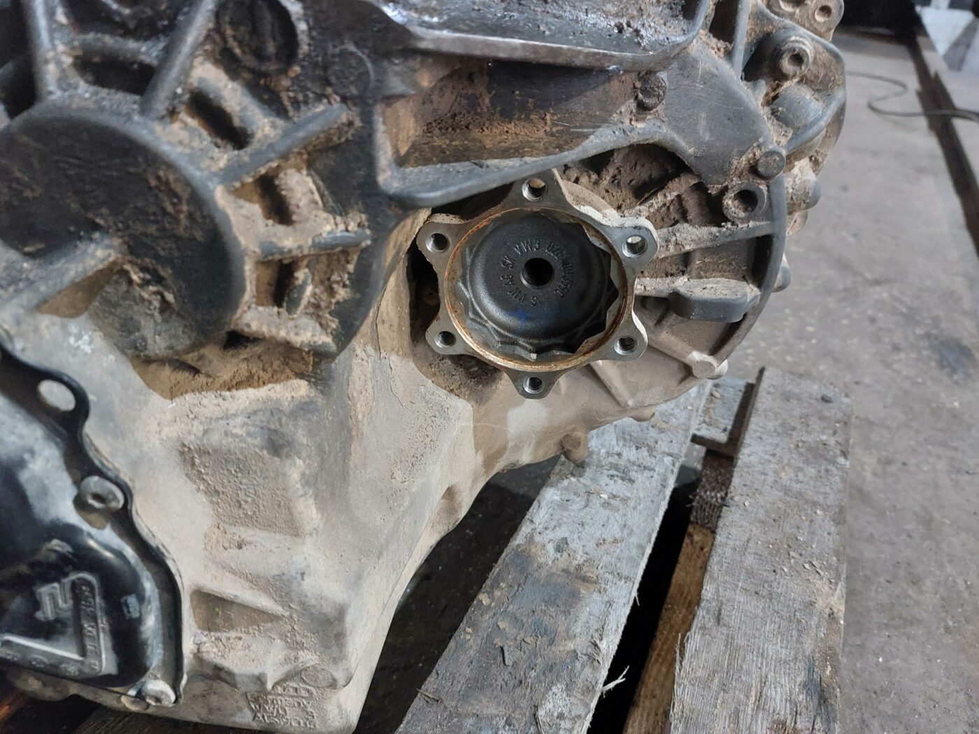 Automātiskā pārnesumkārba priekš VW JETTA 2008 4 Automātiskā pārnesumkārba priekš VW JETTA 2008