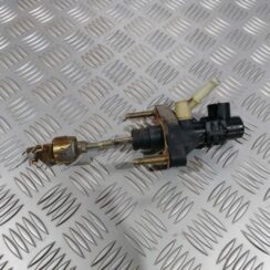 Sajūga galvenais cilindrs priekš TOYOTA COROLLA VERSO 2006