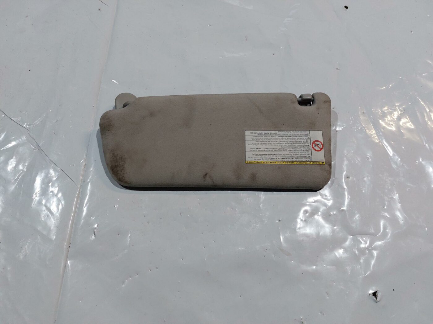 Saules aizsargs priekš TOYOTA COROLLA VERSO 2006 2 Saules aizsargs priekš TOYOTA COROLLA VERSO 2006