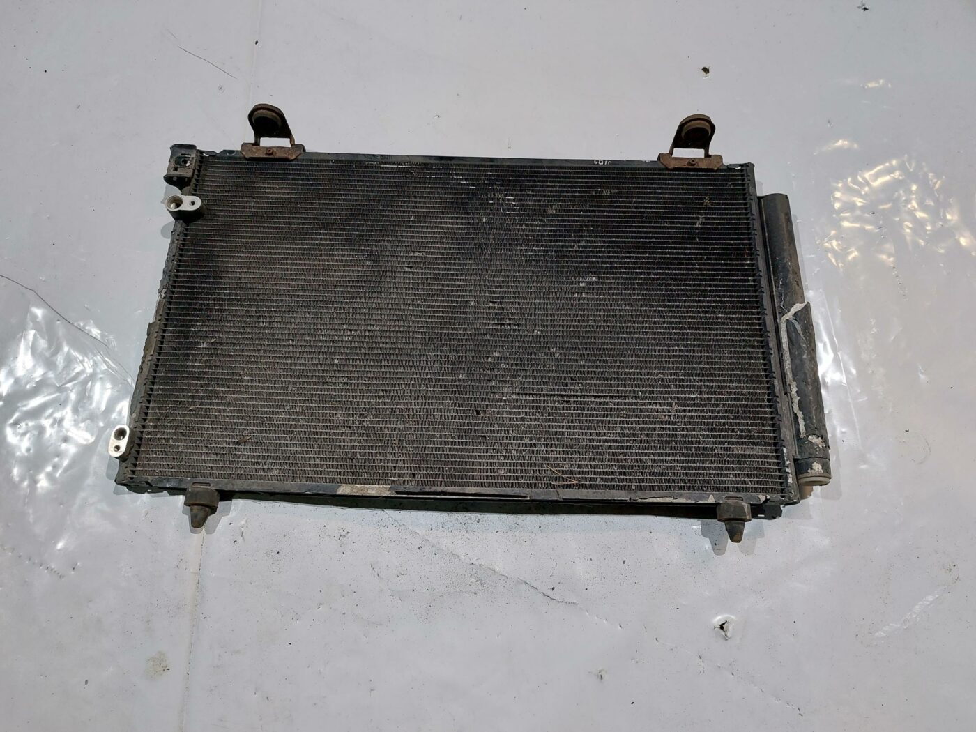 Gaisa kondicioniera radiators priekš TOYOTA COROLLA VERSO 2006 1 Gaisa kondicioniera radiators priekš TOYOTA COROLLA VERSO 2006