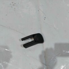 Priekšējā labā sēdekļa sliežu apdare priekš TOYOTA COROLLA VERSO 2006