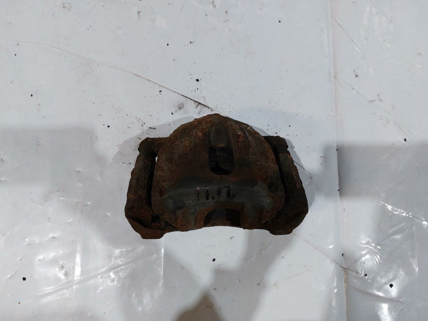 Priekšējais labais suports priekš TOYOTA COROLLA VERSO 2006 1 Priekšējais labais suports priekš TOYOTA COROLLA VERSO 2006