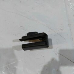 Priekšējā labā sēdekļa sliežu apdare priekš TOYOTA COROLLA VERSO 2006