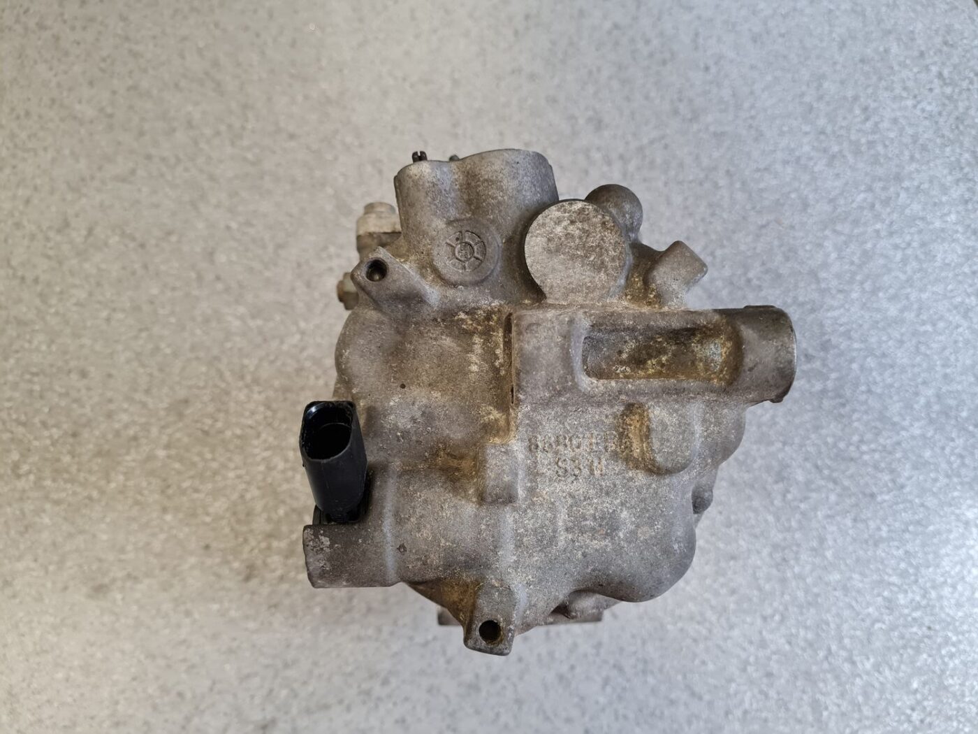 Gaisa kondicioniera kompresors priekš AUDI A3 2005-2013 1K0820859F 5 Gaisa kondicioniera kompresors priekš AUDI A3 2005-2013 1K0820859F