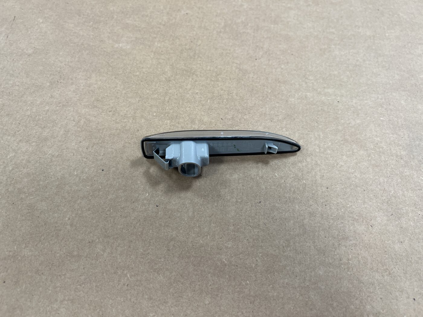 Pagrieziena signala lukturis priekš BMW 7 E65 2001-2004 63137164758 2 Pagrieziena signala lukturis priekš BMW 7 E65 2001-2004 63137164758