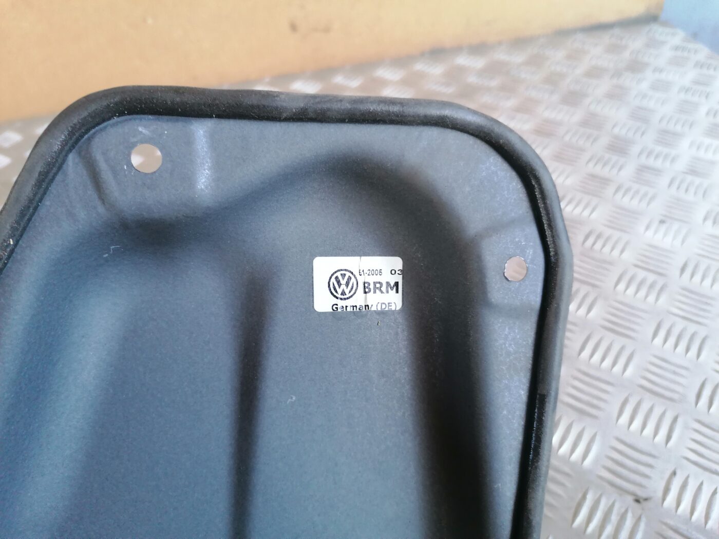 Stikla pacelšanas mehānisms aizmugurējais labais priekš VW GOLF PLUS '05-'13 3 Stikla pacelšanas mehānisms aizmugurējais labais priekš VW GOLF PLUS '05-'13