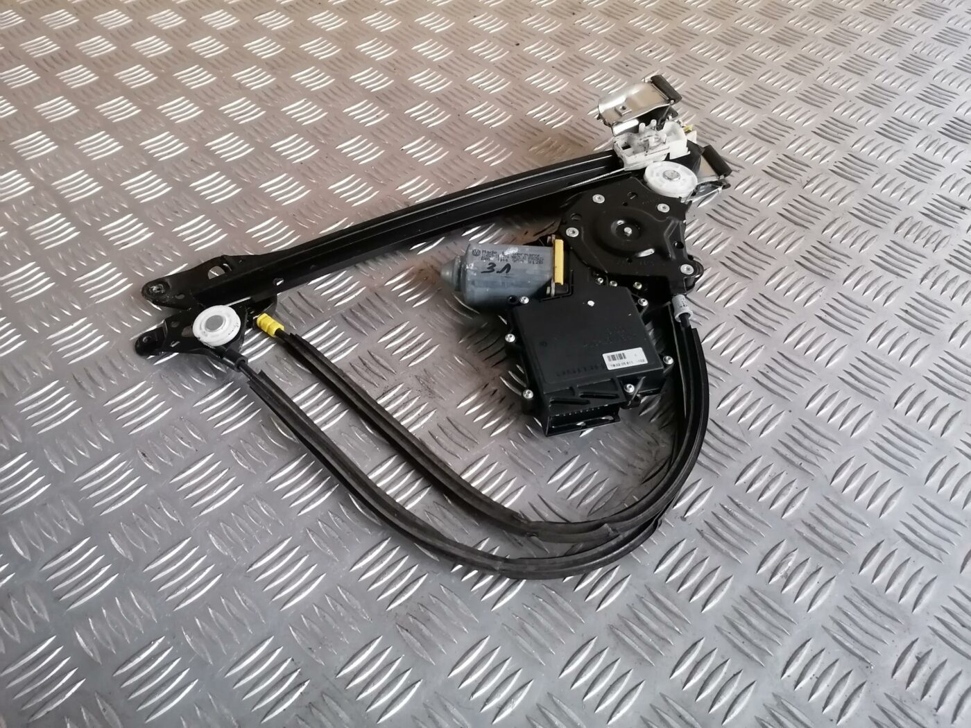 Stikla pacelšanas mehānisms aizmugurējais kreisais priekš FORD GALAXY 2005 1 Stikla pacelšanas mehānisms aizmugurējais kreisais priekš FORD GALAXY 2005