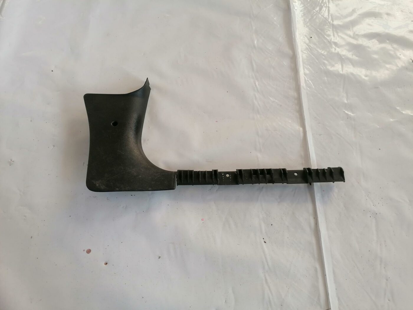 Sliekšņa priekšēja laba uzlika (salonā) priekš CHRYSLER SEBRING 2006 1 Sliekšņa priekšēja laba uzlika (salonā) priekš CHRYSLER SEBRING 2006