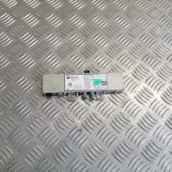Antenas pastiprinātāja bloks priekš BMW 530D E39 2001 TOURING