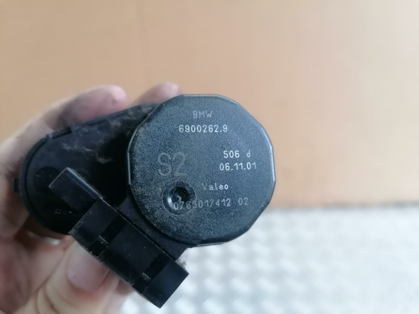 Apsildes sistēmas aktuators priekš BMW 530D E39 2001 TOURING 4 Apsildes sistēmas aktuators priekš BMW 530D E39 2001 TOURING