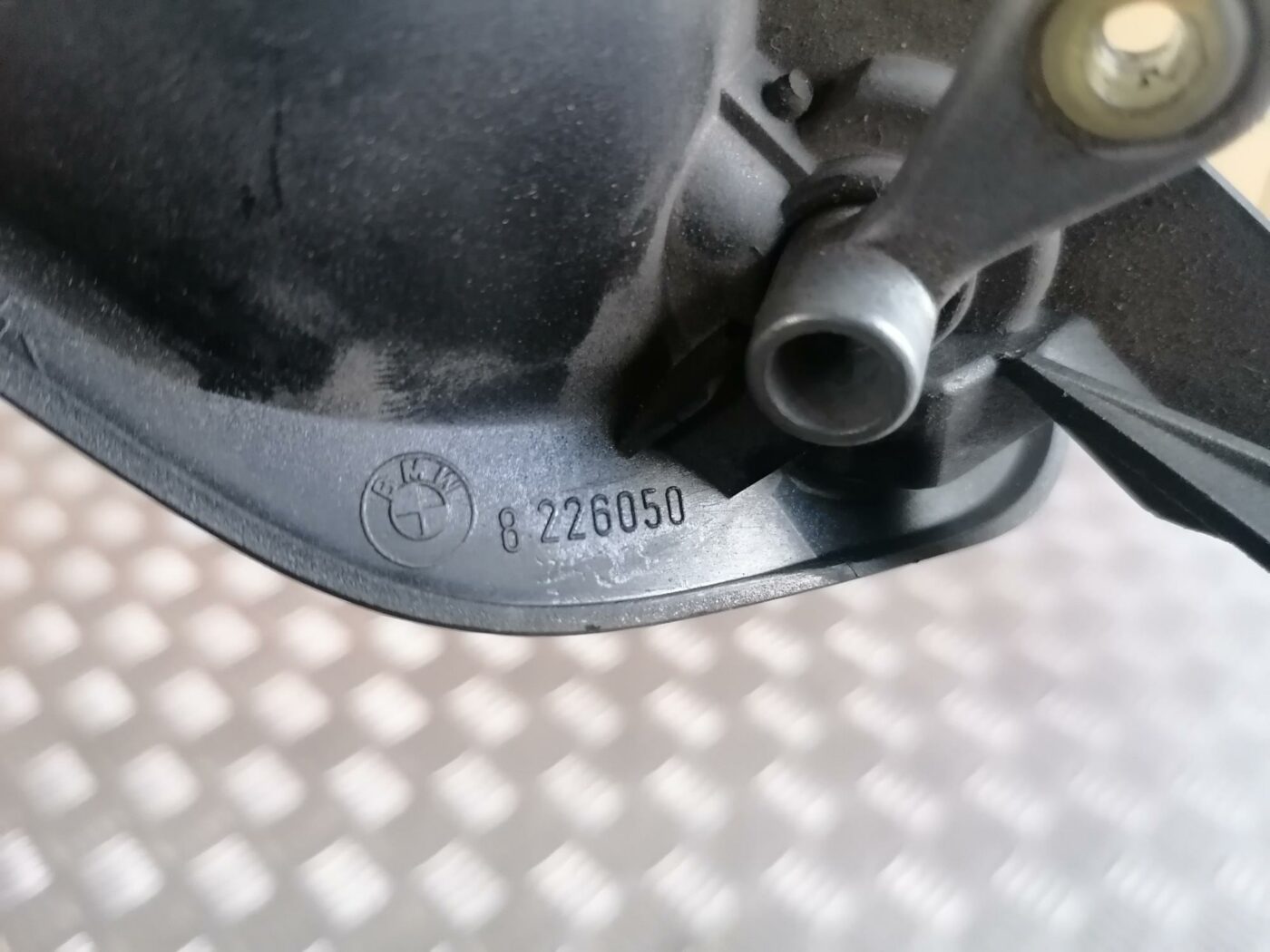 Salona durvju rokturis, aizmugures labais priekš BMW 530D E39 2001 TOURING 3 Salona durvju rokturis, aizmugures labais priekš BMW 530D E39 2001 TOURING