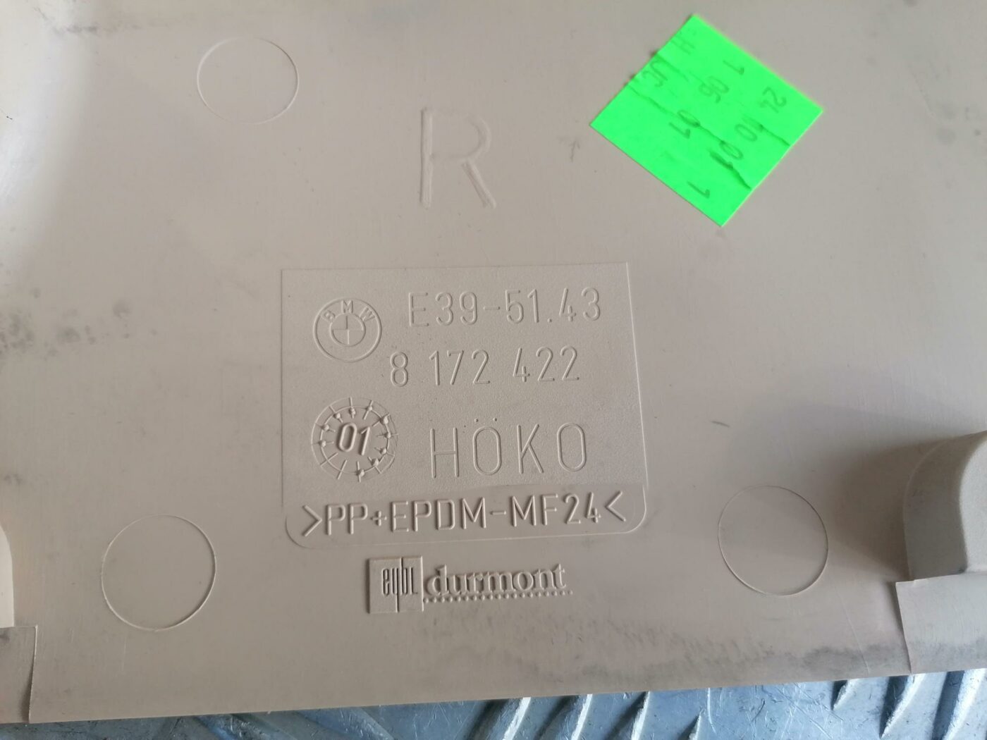 Vidējas salona statnes apdare priekš BMW 530D E39 2001 TOURING 3 Vidējas salona statnes apdare priekš BMW 530D E39 2001 TOURING