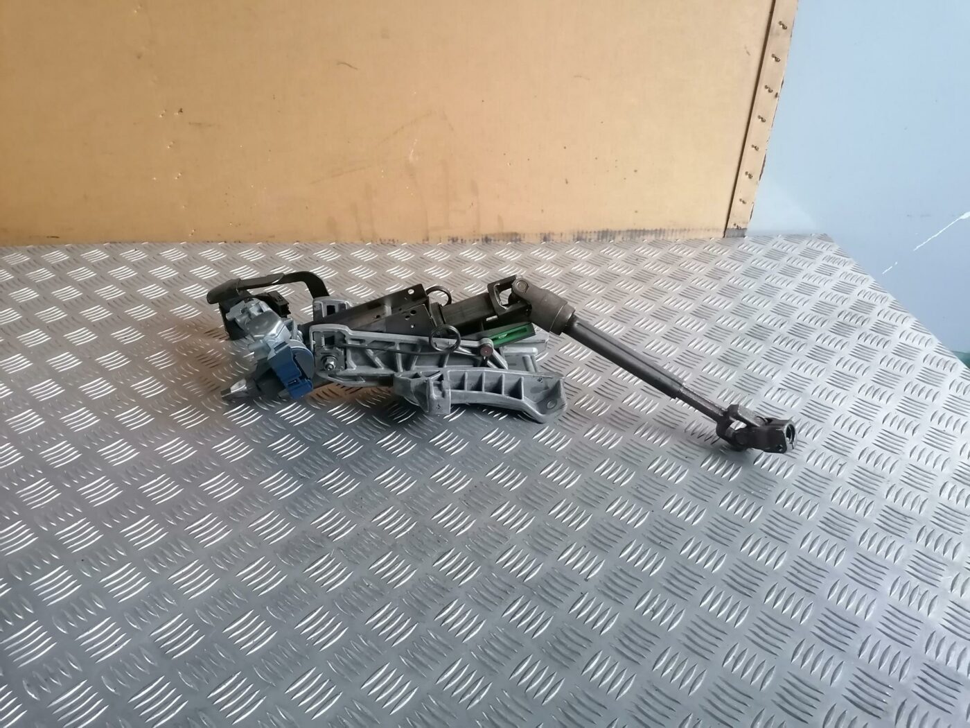 Stūres statne priekš FORD MONDEO 2007 1 Stūres statne priekš FORD MONDEO 2007