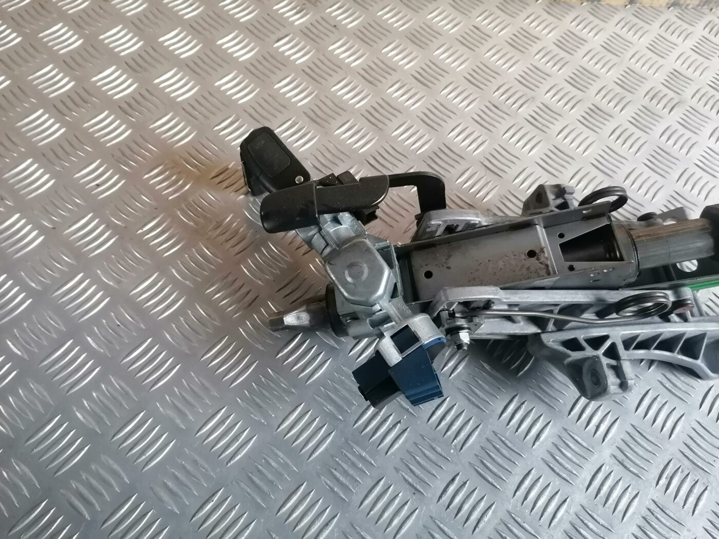 Stūres statne priekš FORD MONDEO 2007 2 Stūres statne priekš FORD MONDEO 2007