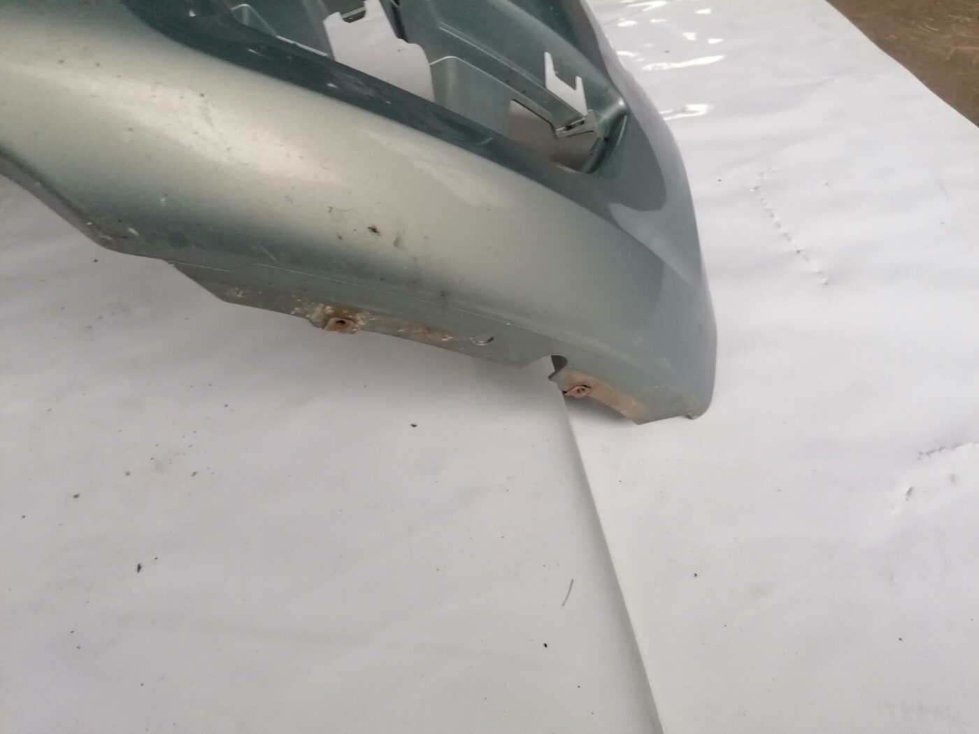 Priekšējais buferis priekš FORD MONDEO 2007 3 Priekšējais buferis priekš FORD MONDEO 2007