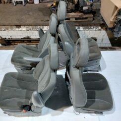 Sēdekļu komplekts priekš CHRYSLER VOYAGER 2006