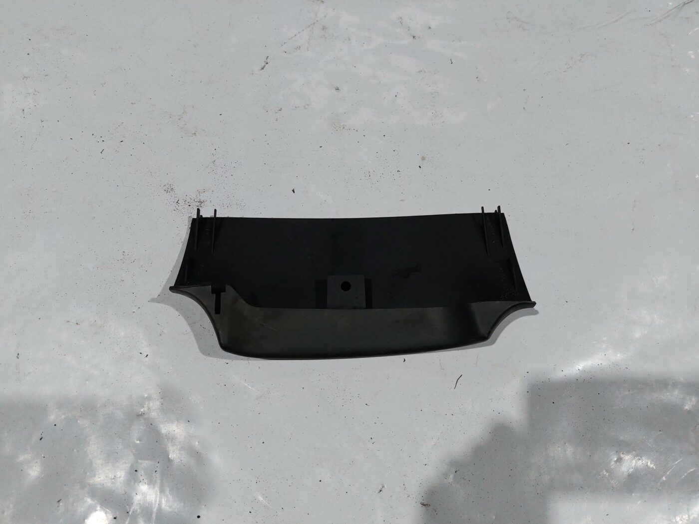 Stūres statnes putekļu aizsargs (salonā) priekš CHRYSLER VOYAGER 2006 2 Stūres statnes putekļu aizsargs (salonā) priekš CHRYSLER VOYAGER 2006