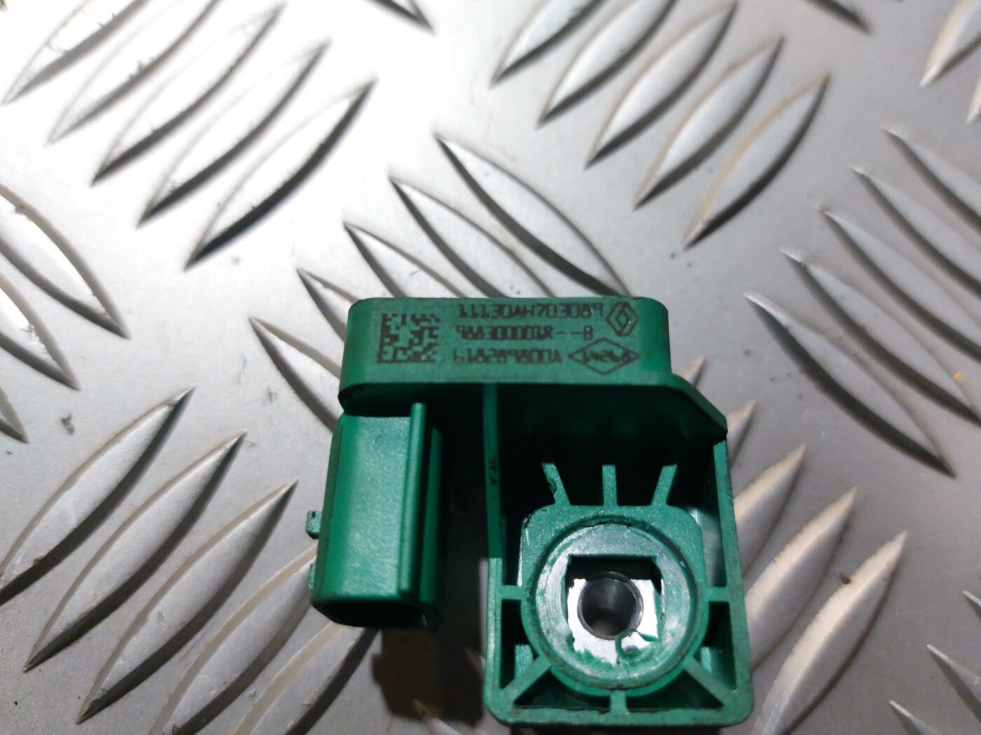 Drošības spilvena trieciensensors priekš RENAULT LAGUNA 2011 3 Drošības spilvena trieciensensors priekš RENAULT LAGUNA 2011