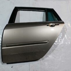 Aizmugurējās kreisās durvis priekš RENAULT LAGUNA 2011