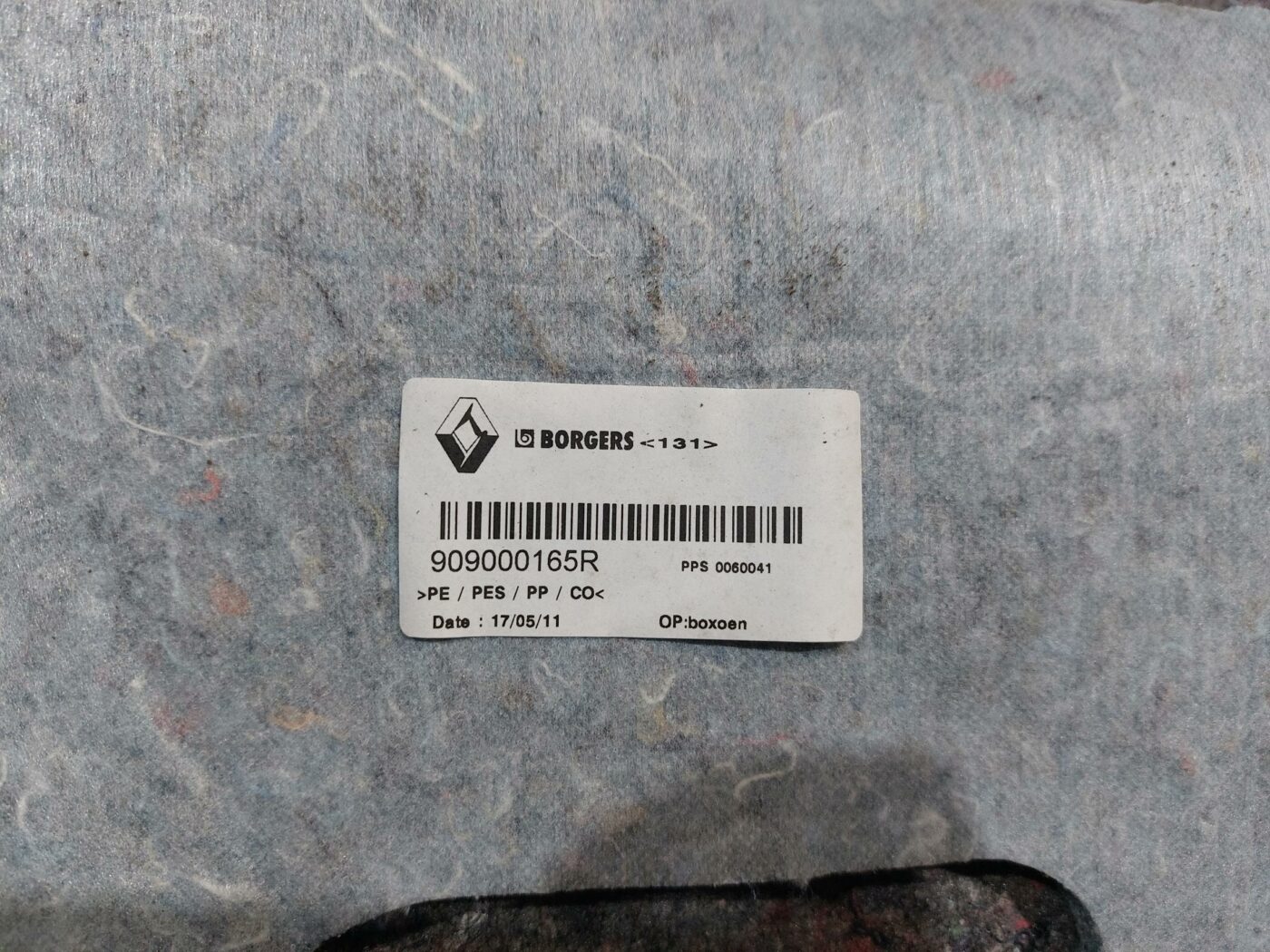 Bagāžnieka vāka liela apdare priekš RENAULT LAGUNA 2011 3 Bagāžnieka vāka liela apdare priekš RENAULT LAGUNA 2011