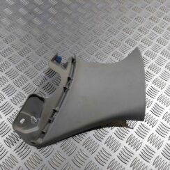 Bagažnieka nodalījuma statnes apdare priekš RENAULT LAGUNA 2011