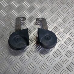 Skaņas signāls priekš VOLVO S40 2004 Black