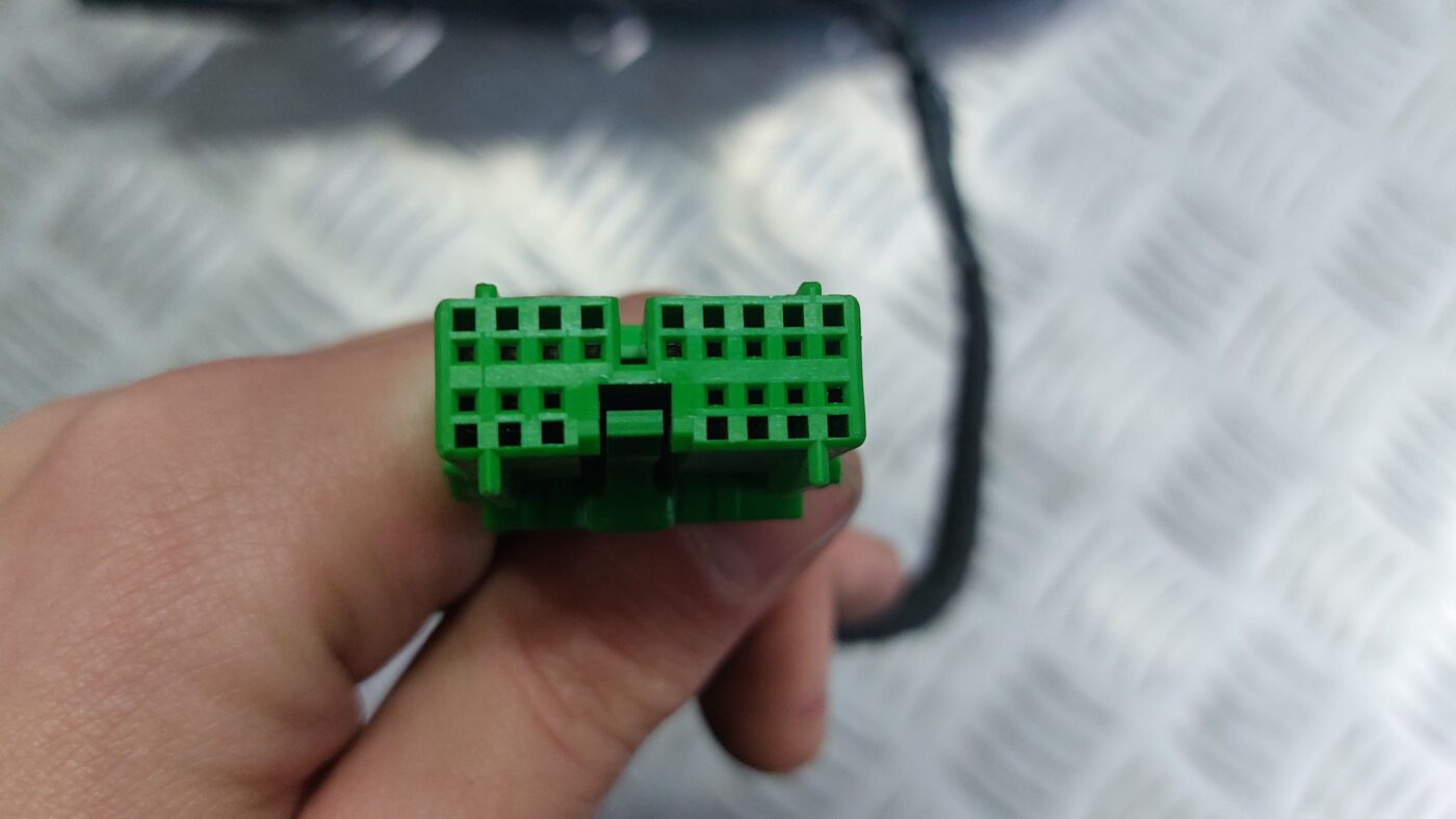 Ārējais spogulis, pa labi priekš VOLVO V60 2012 4 Ārējais spogulis, pa labi priekš VOLVO V60 2012