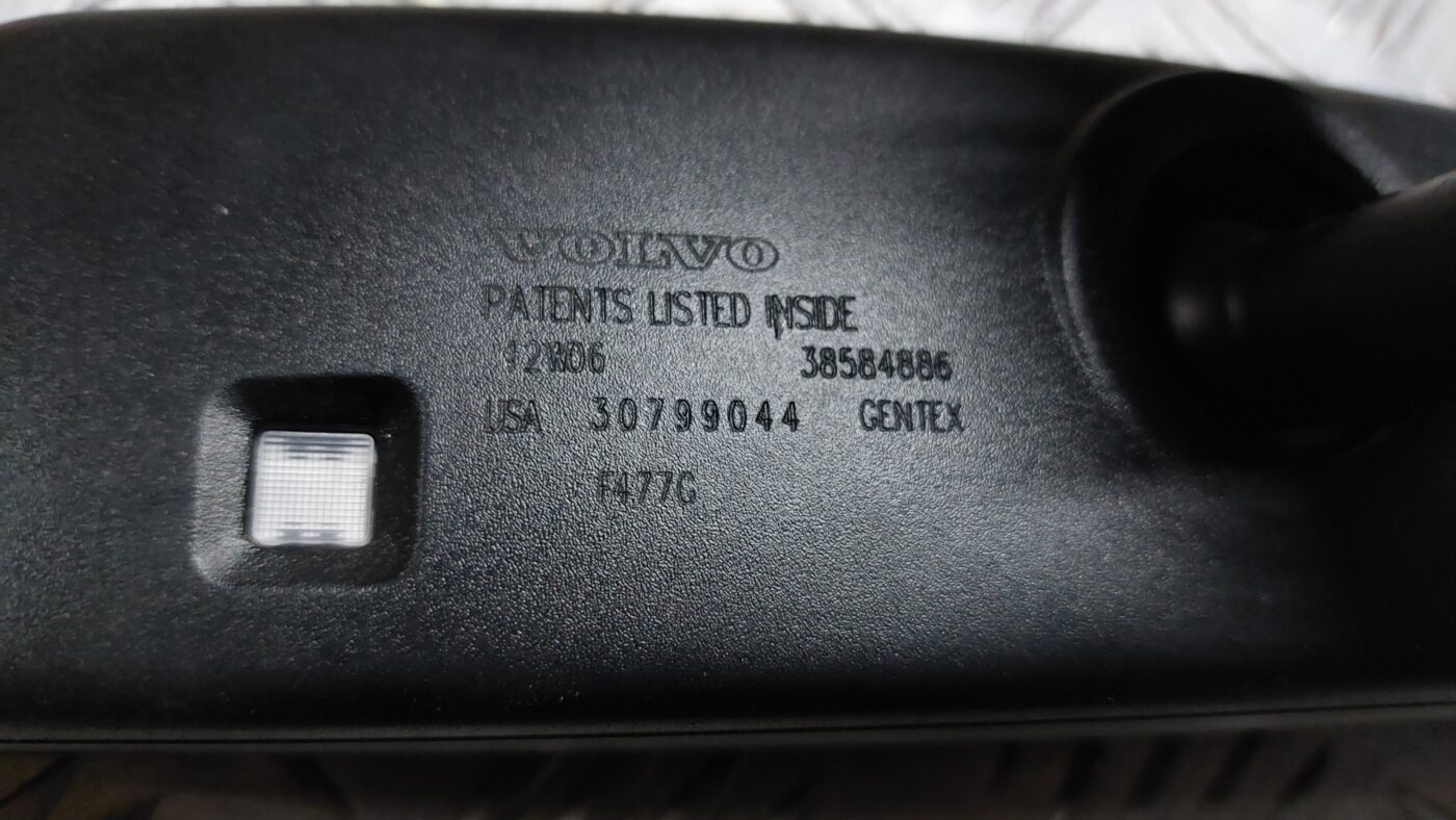 Salona atpakaļskata spogulis priekš VOLVO V60 2012 3 Salona atpakaļskata spogulis priekš VOLVO V60 2012