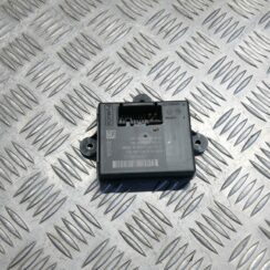 Aizmugurējo kreiso durvju vadības bloks priekš VOLVO V60 2012