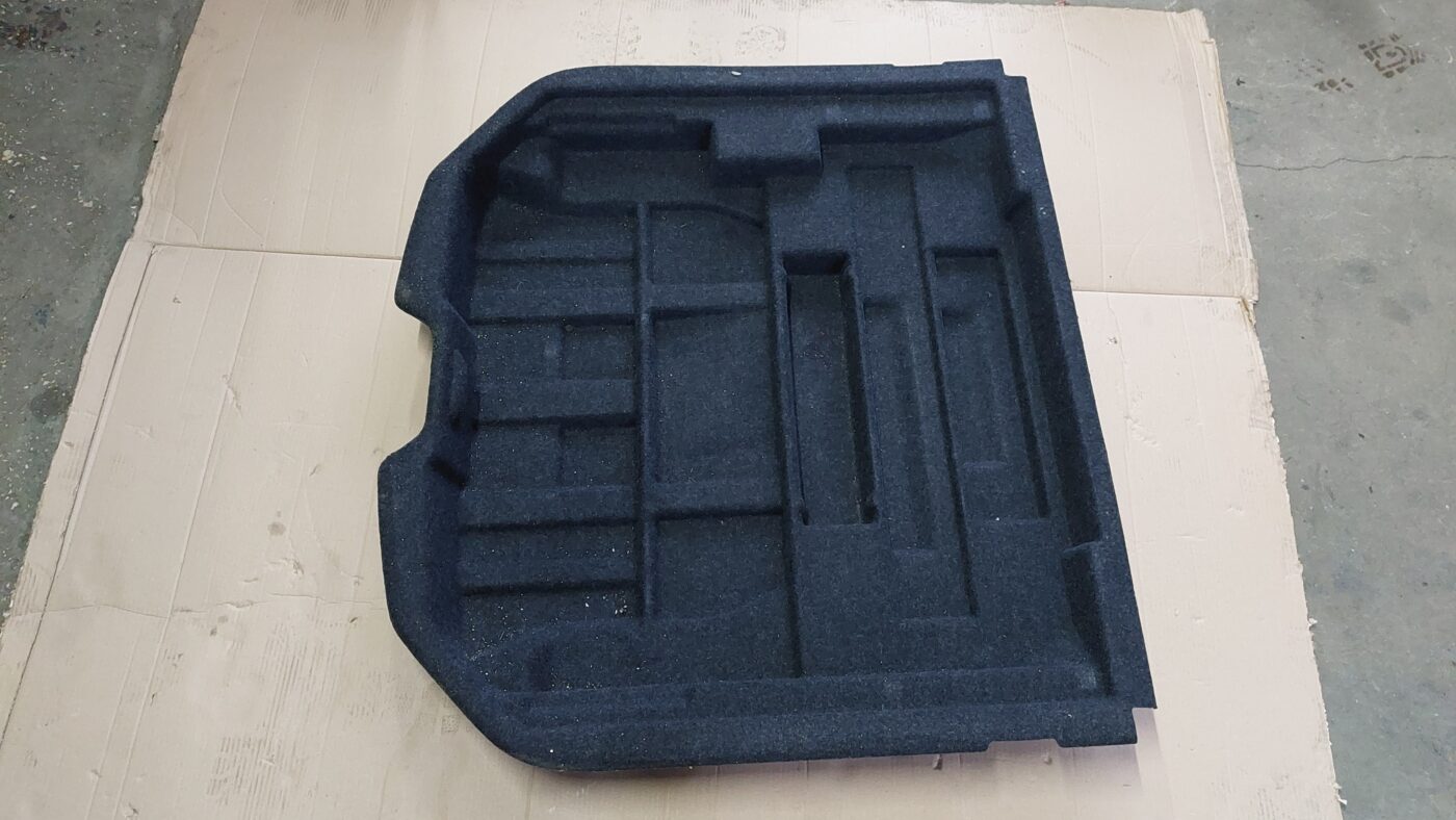 Bagāžnieka nodalījuma paliktnis priekš VOLVO V60 2012 1 Bagāžnieka nodalījuma paliktnis priekš VOLVO V60 2012