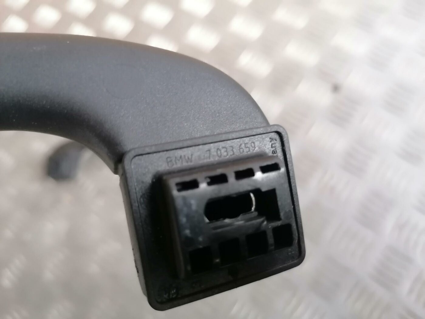 Salona rokturis griestos priekš BMW 123 E87 2008 BLACK 3 Salona rokturis griestos priekš BMW 123 E87 2008 BLACK