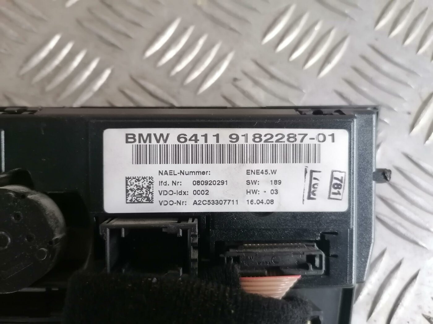 Klimata kontroles bloks priekš BMW 123 E87 2008 BLACK 3 Klimata kontroles bloks priekš BMW 123 E87 2008 BLACK