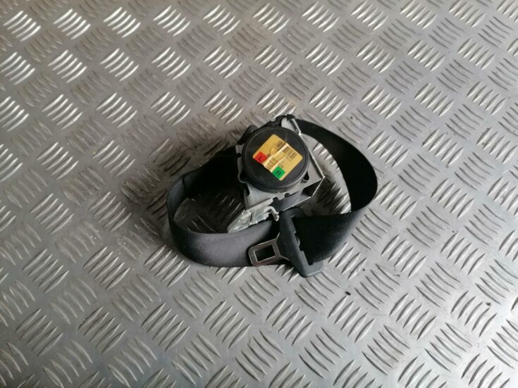 Aizmugurējā labā drošības josta priekš BMW 123 E87 2008 BLACK