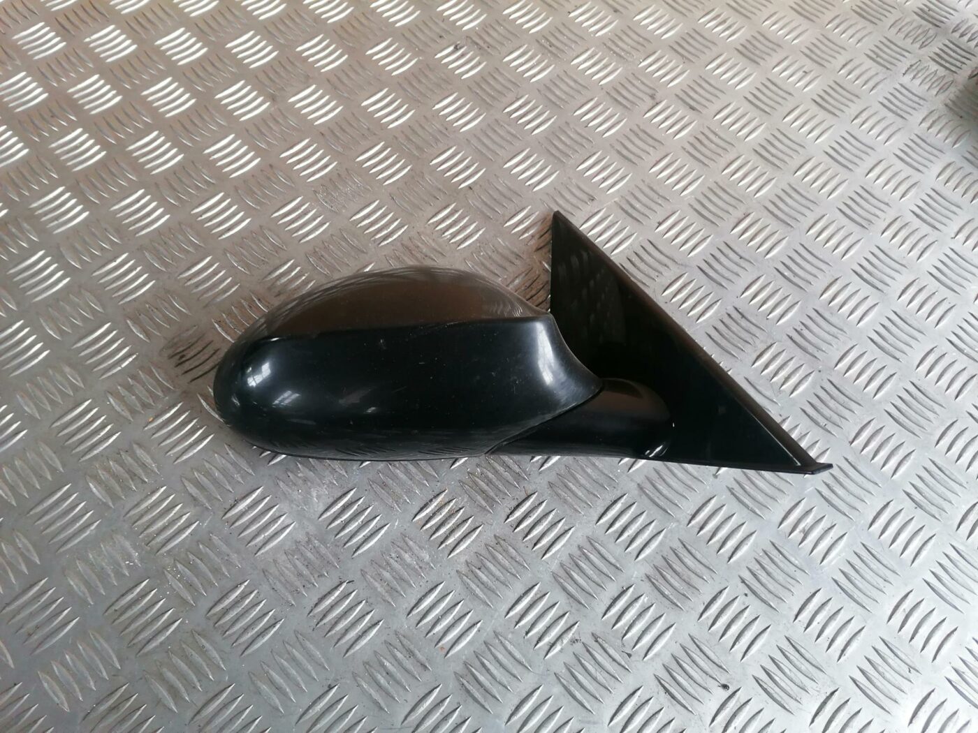 Ārējais spogulis, pa labi priekš BMW 123 E87 2008 BLACK 2 Ārējais spogulis, pa labi priekš BMW 123 E87 2008 BLACK