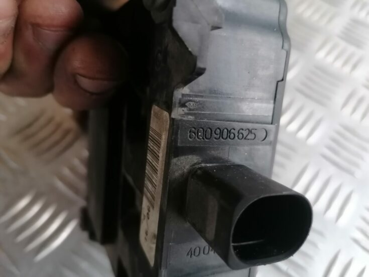 Solenoīda vakuuma vārsts priekš ŠKODA OCTAVIA 2006