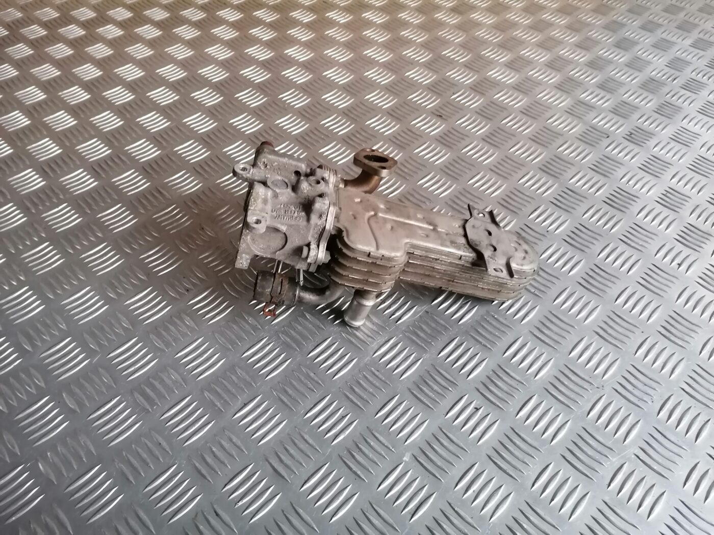 EGR vārsta dzesētājs priekš ŠKODA OCTAVIA 2006 3 EGR vārsta dzesētājs priekš ŠKODA OCTAVIA 2006