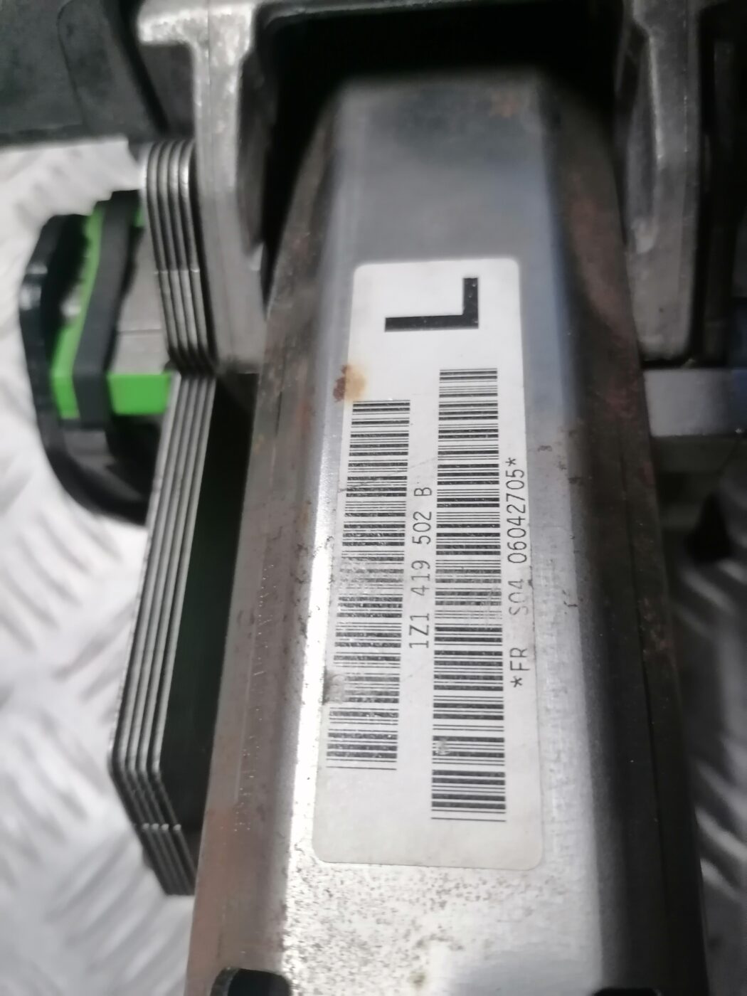 Stūres statne priekš ŠKODA OCTAVIA 2006 7 Stūres statne priekš ŠKODA OCTAVIA 2006