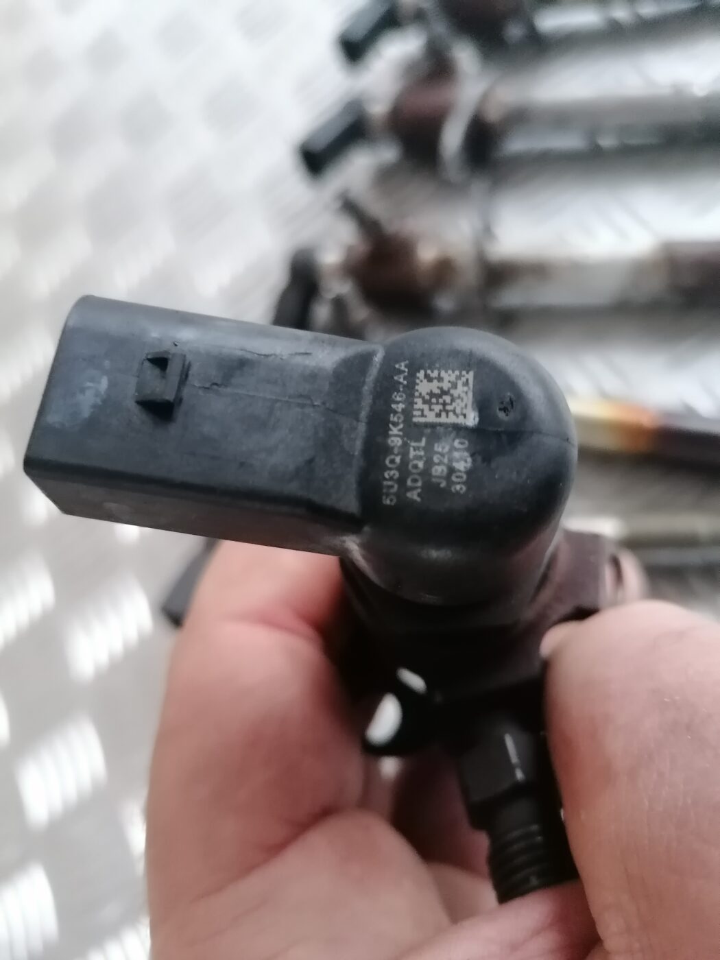 Degvielas smidzinātājs priekš PEUGEOT 607 2010 3 Degvielas smidzinātājs priekš PEUGEOT 607 2010