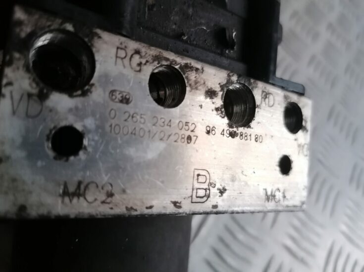 ABS bloks priekš PEUGEOT 607 2010