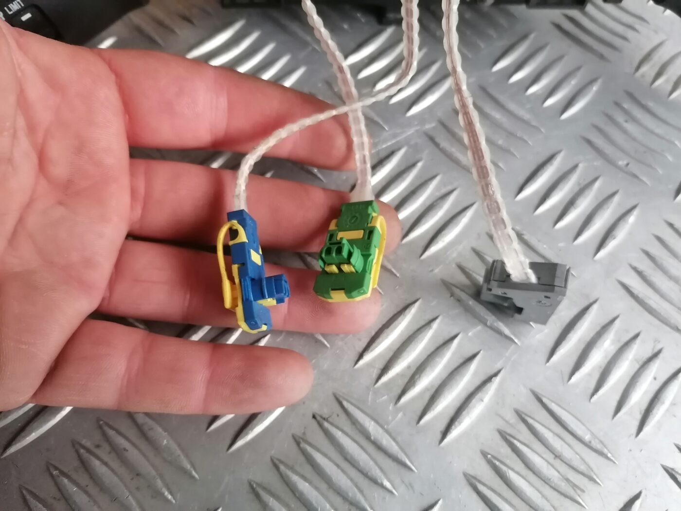 Stūres statnes slēdzis priekš PEUGEOT 607 2010 7 Stūres statnes slēdzis priekš PEUGEOT 607 2010