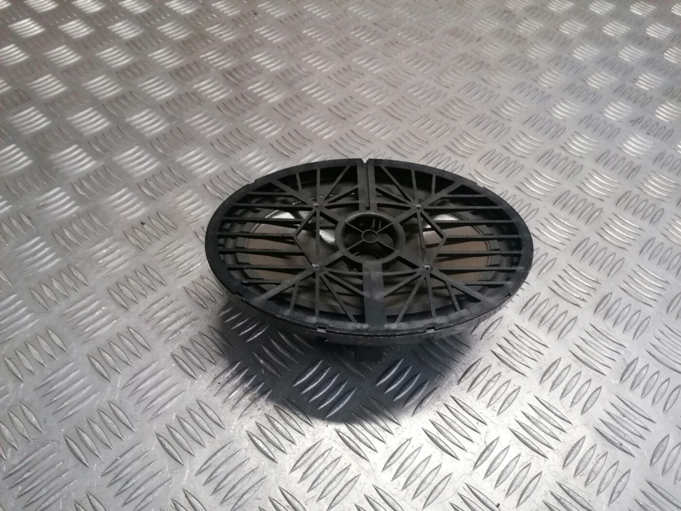 Durvju skaļrunis, apakšā priekš PEUGEOT 607 2010 1 Durvju skaļrunis, apakšā priekš PEUGEOT 607 2010