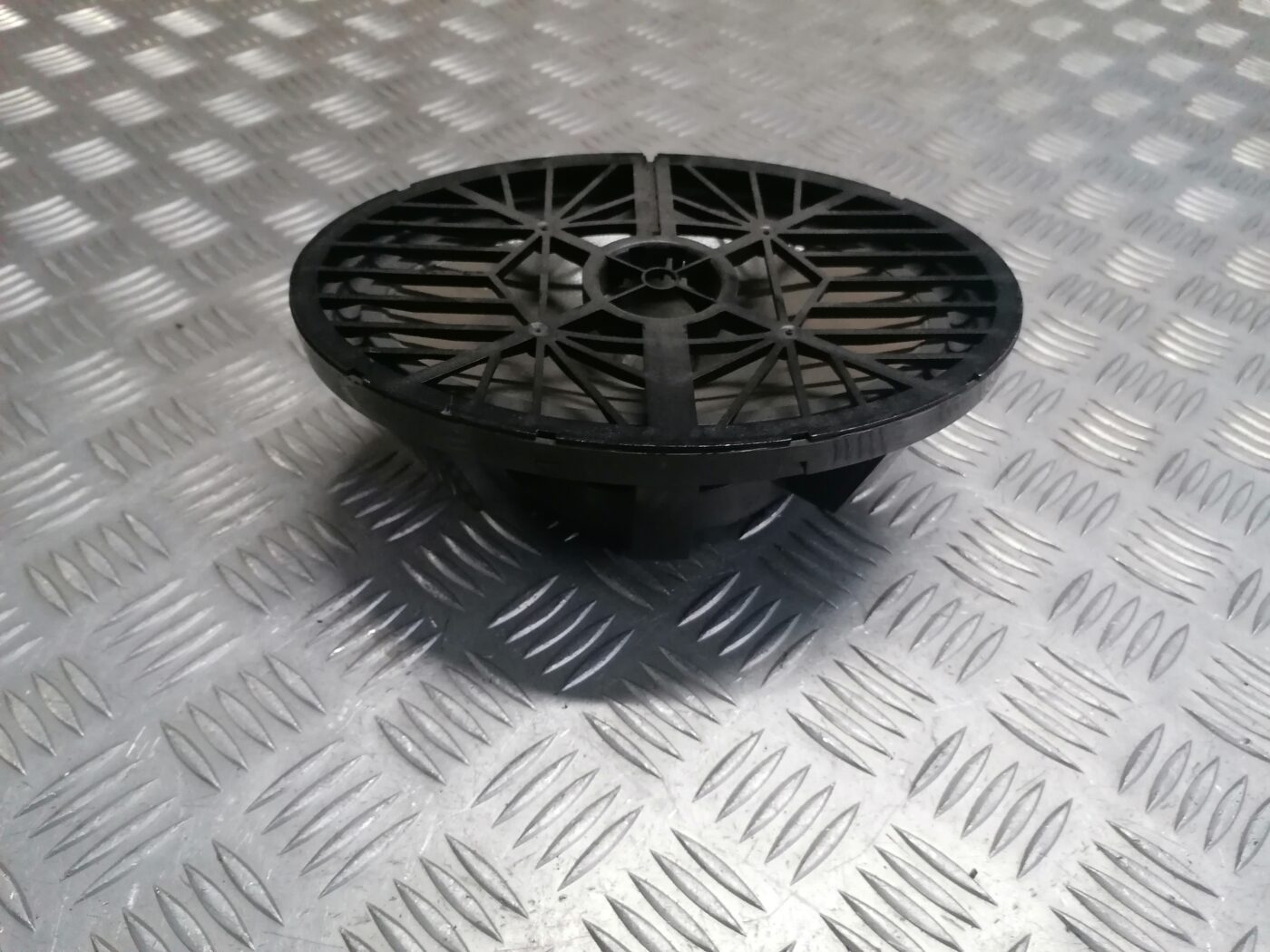 Durvju skaļrunis, apakšā priekš PEUGEOT 607 2010 2 Durvju skaļrunis, apakšā priekš PEUGEOT 607 2010