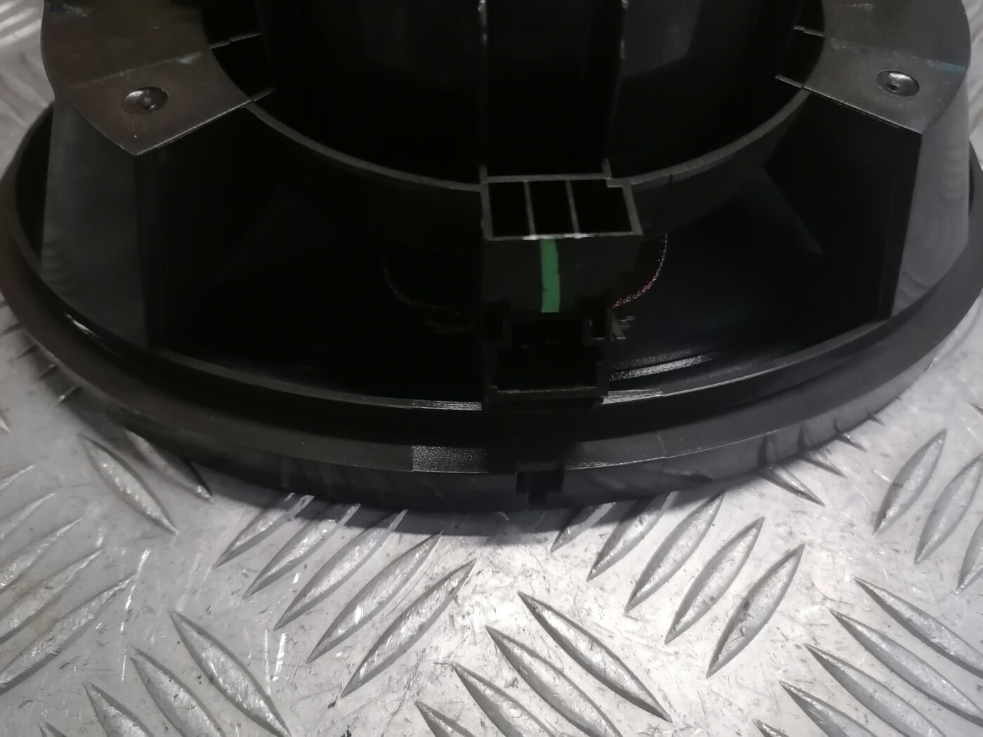 Durvju skaļrunis, apakšā priekš PEUGEOT 607 2010 3 Durvju skaļrunis, apakšā priekš PEUGEOT 607 2010